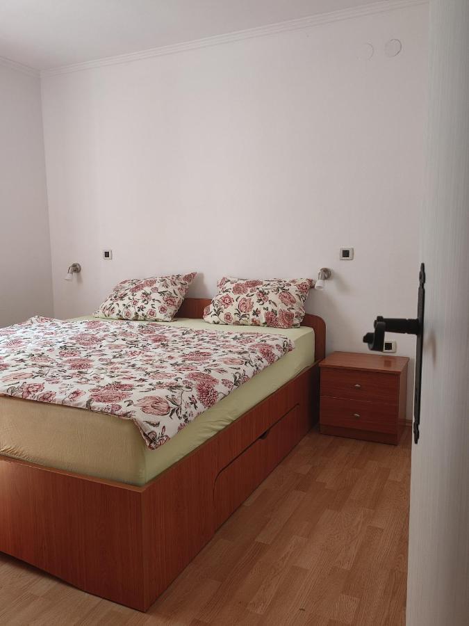 Apartment Mimi Opric 外观 照片